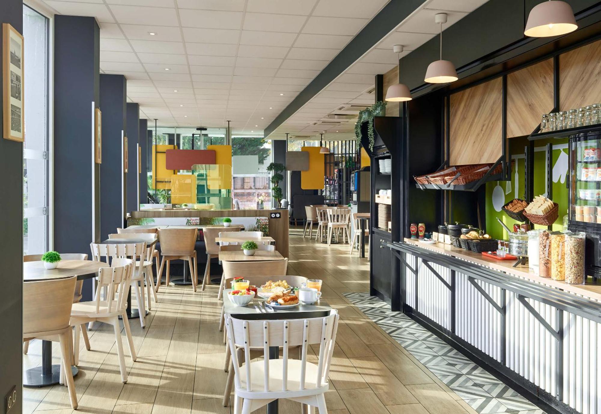 B&B Hotel Massy Gare Tgv Eksteriør bilde
