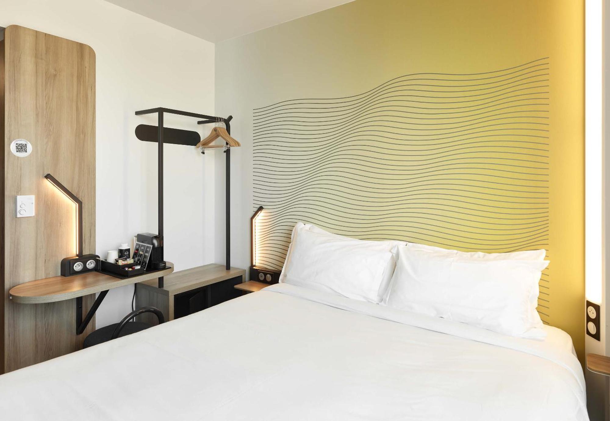 B&B Hotel Massy Gare Tgv Eksteriør bilde