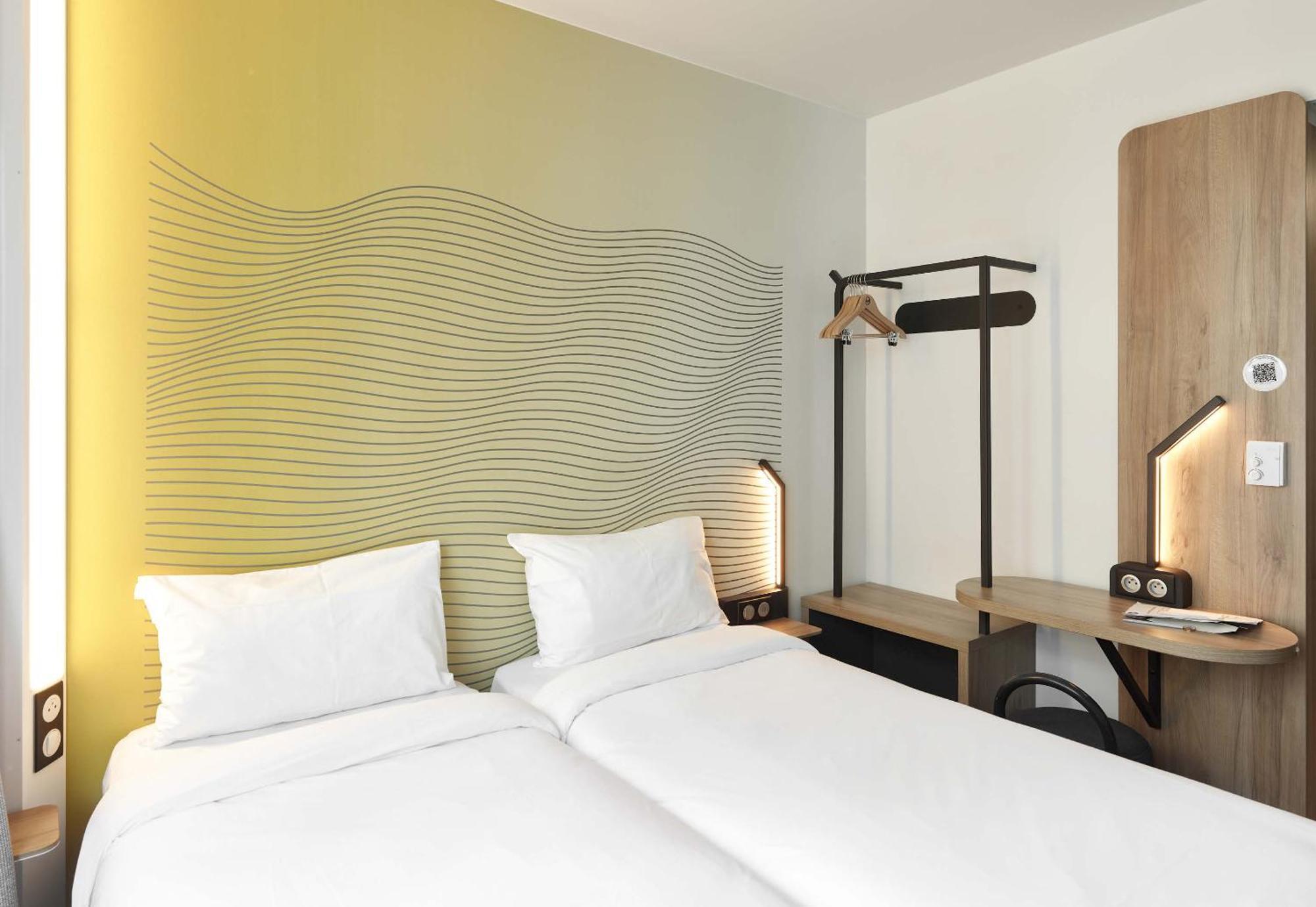 B&B Hotel Massy Gare Tgv Eksteriør bilde